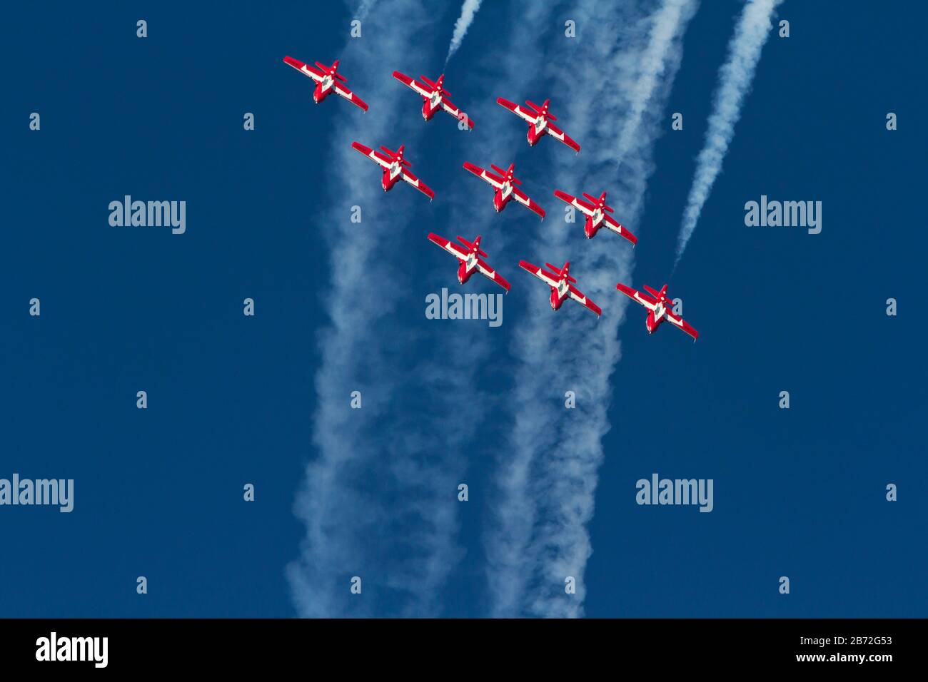 The Snowbirds, 431 Air Demonstration Squadron aerobatics flight demonstration team of the Royal Canadian Air Force performing In Nanaimo, BC, Canada Stock Photo