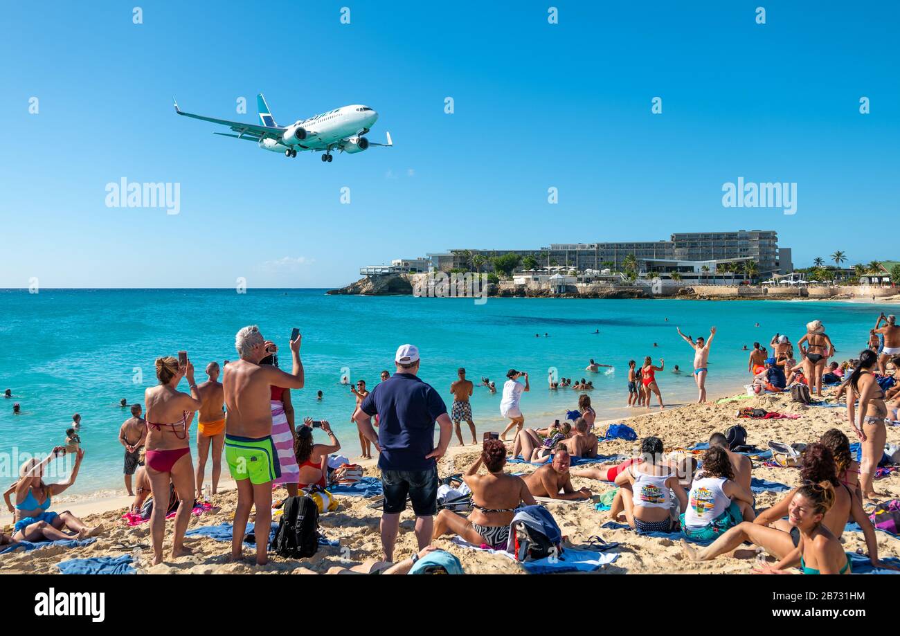 Philipsburg, St Maarten January 27, 2019 A commercial jet approaches