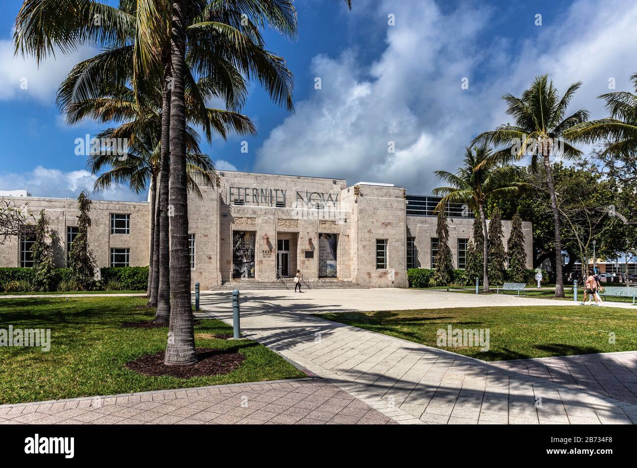 The Bass Museum of contemporary art, Collins Park, Miami Beach, Florida, USA. Stock Photo