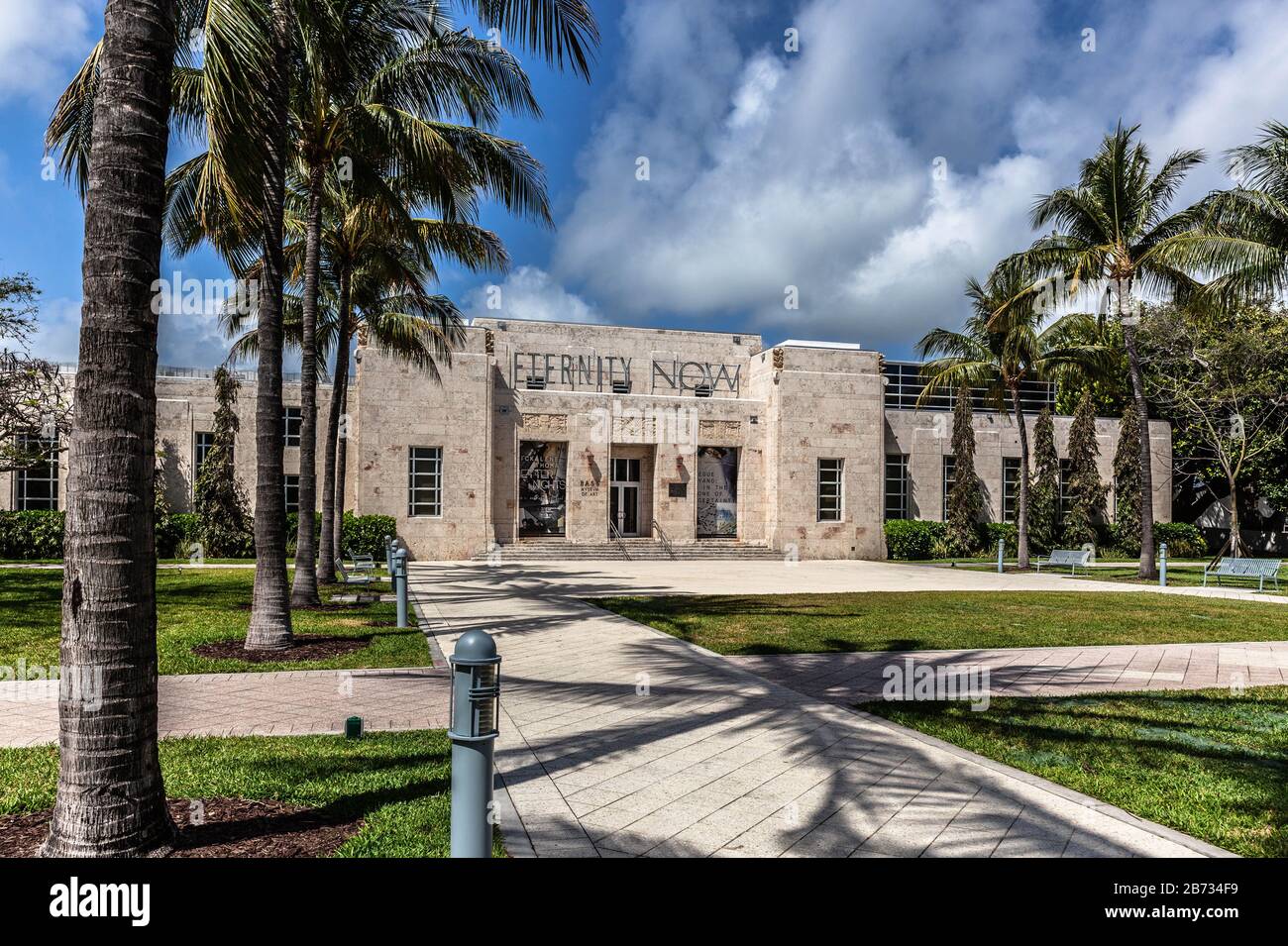 Collins Park Miami Beach Florida – Stock Editorial Photo © felixtm  #141452496