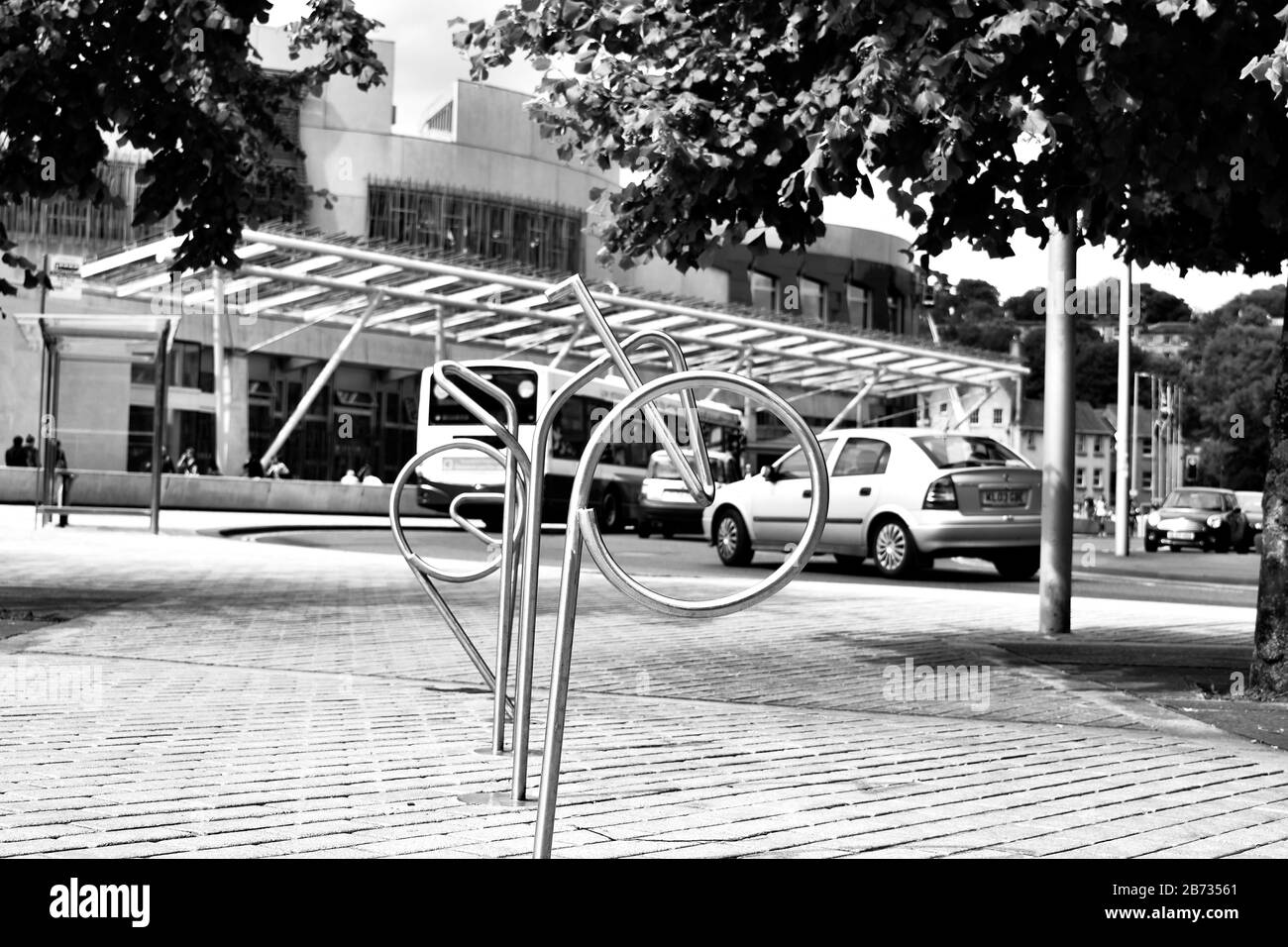 Outdoor art stand in Black and White Stock Photos & Images - Alamy