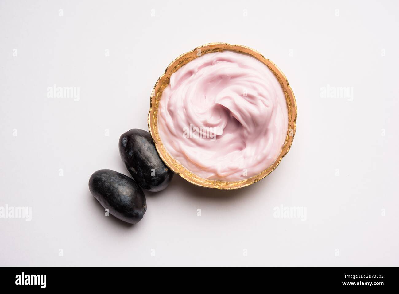 Download Curd Mask High Resolution Stock Photography And Images Alamy PSD Mockup Templates
