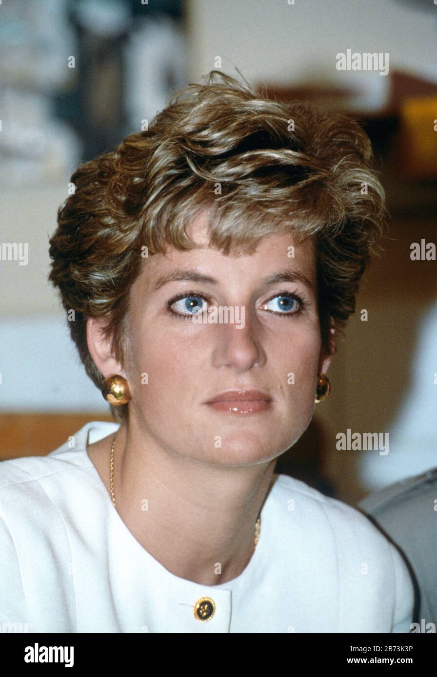 HRH Princess Diana - HRH The Princess of Wales visits a deaf school in Prague, Czechoslovakia 1991 Stock Photo