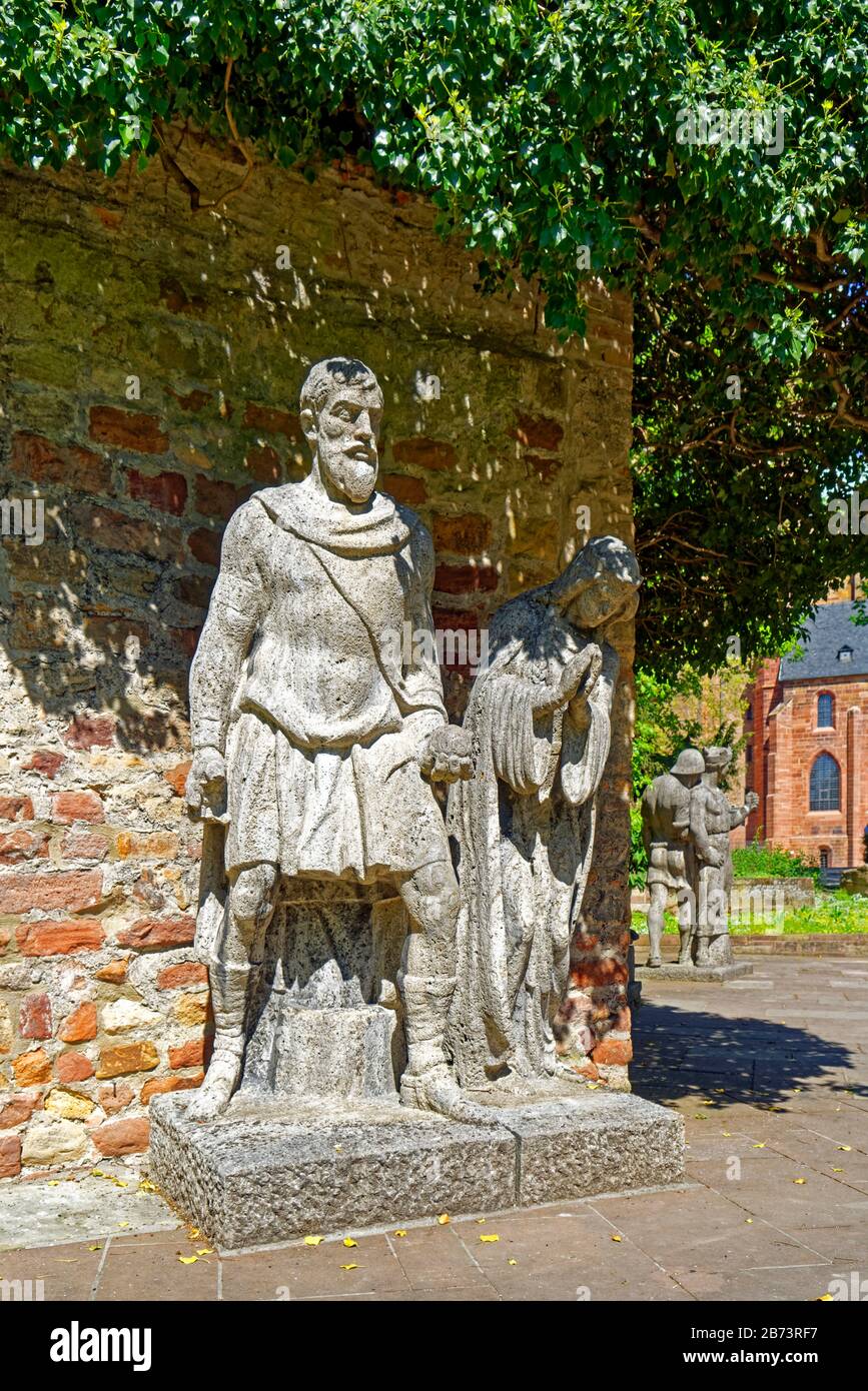 Germany, Rhineland-Palatinate, Speyer, Kipfelsau, SchUM town, cathedral garden, statues of the Frankish Salischen emperor, place of interest, tourism, Stock Photo
