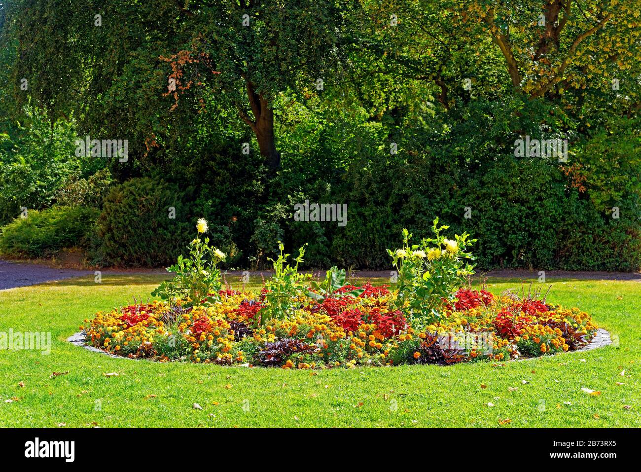 Germany, Rhineland-Palatinate, Speyer, cathedral place, SchUM town, cathedral garden, flowerbed, place of interest, tourism, architecture, historicall Stock Photo