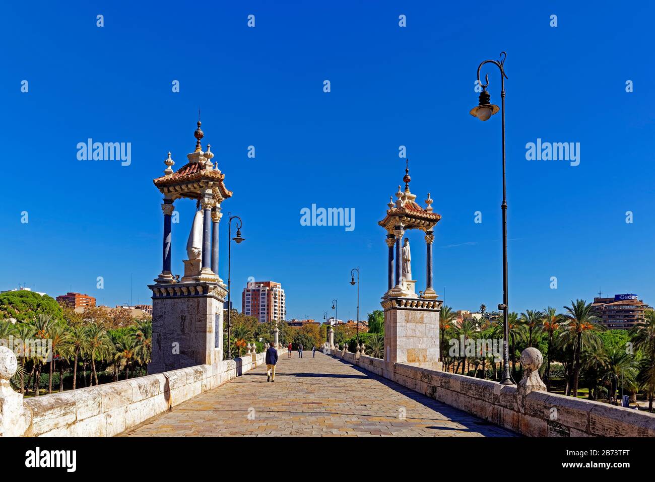 Spain, Valencia, Valencia, Plaça d'Amèrica, Jardí del Túria tram X, Puente del Mar, Pont del Mar, builds in 1596, temple, architecture, trees, plants, Stock Photo