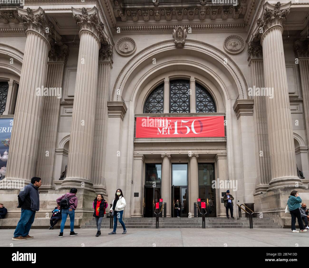 New York, USA,  12 Mar 2020.  The main entrance of the Metropolitan Museum of Art in New York's Fifth Avenue . The Met will temporarily close all thre Stock Photo