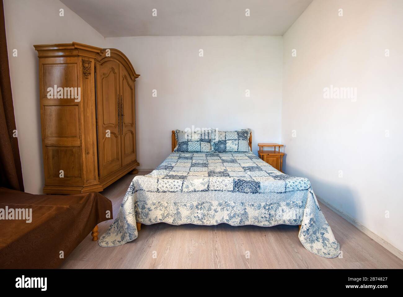 Antique quilts hi-res stock photography and images - Alamy