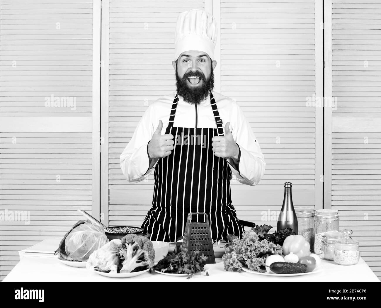 Breaking bad jesse and walter cooking. Need cooking. кухня еда. Need cooking. барбекю на заднем дворе дома люди.