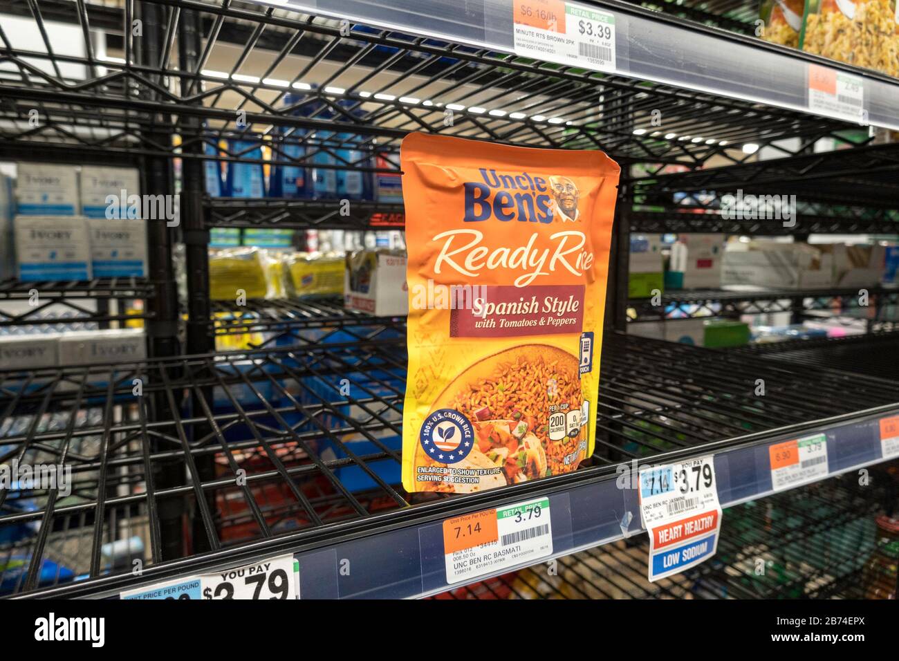 Empty Grocery Store Shelves as a result of the COVID19 Sanctions, NYC