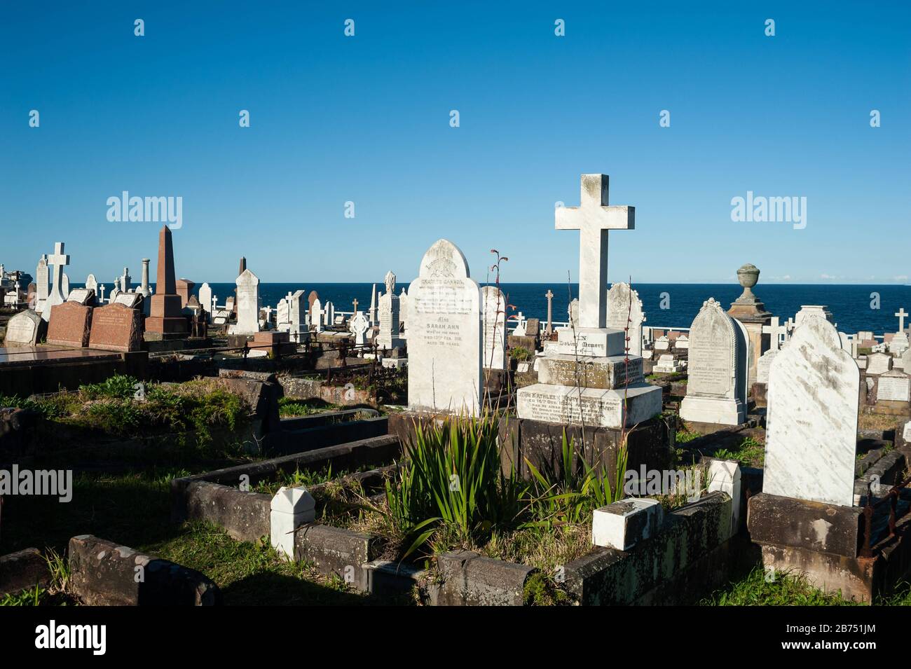 24.09.2019, Sydney, New South Wales, Australia - Graves at the Waverley ...