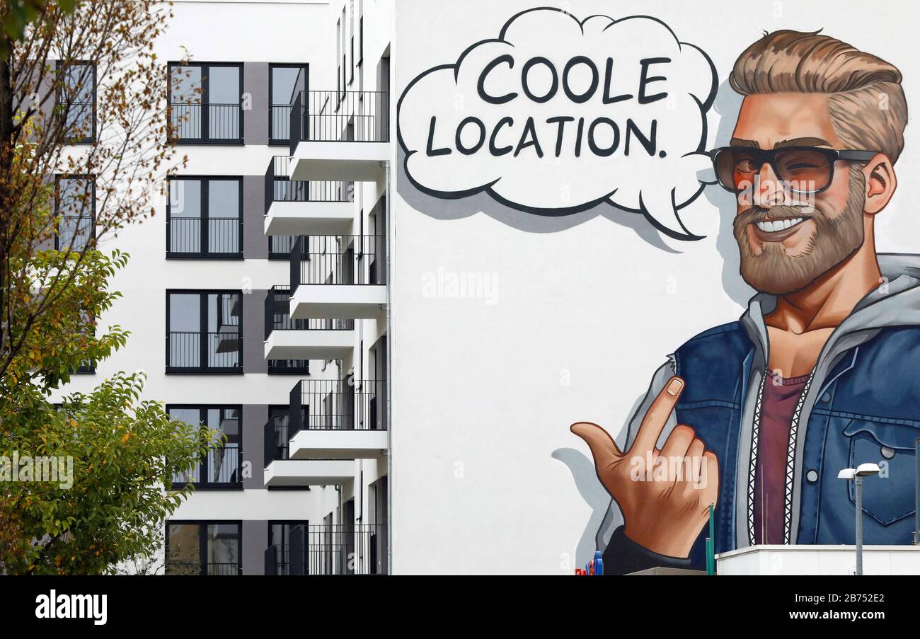 Advertising for new buildings in Berlin. [automated translation] Stock ...