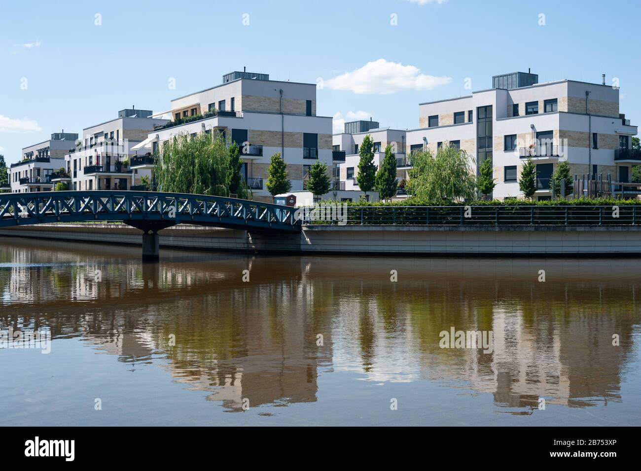 13.06.2019, Berlin, Germany, Europe - New apartment buildings on the waterfront on Tegel Island at Tegel harbour. [automated translation] Stock Photo