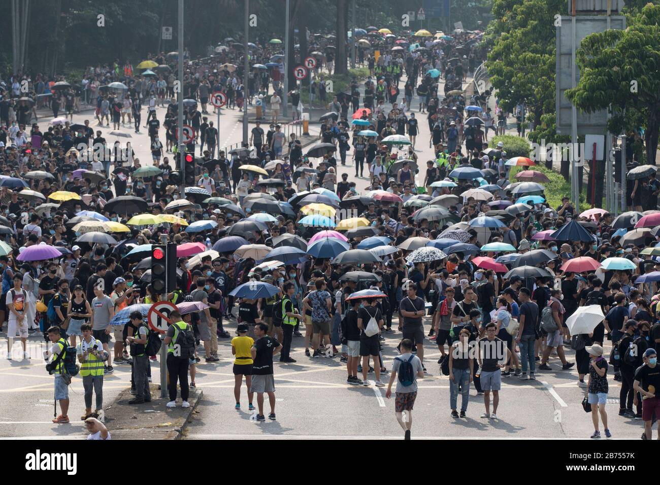 Anti flash hi-res stock photography and images - Alamy