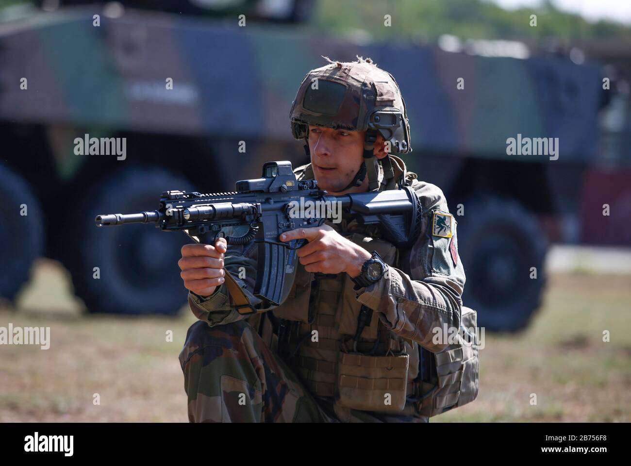 French rifle hi-res stock photography and images - Alamy