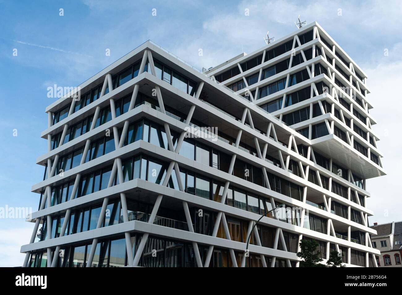 09.06.2019, Berlin, Germany, Europe - The administrative headquarters of 50Hertz along Heidestrasse in the Europacity in Berlin-Moabit. 50Hertz Transmission GmbH is a German transmission system operator. [automated translation] Stock Photo