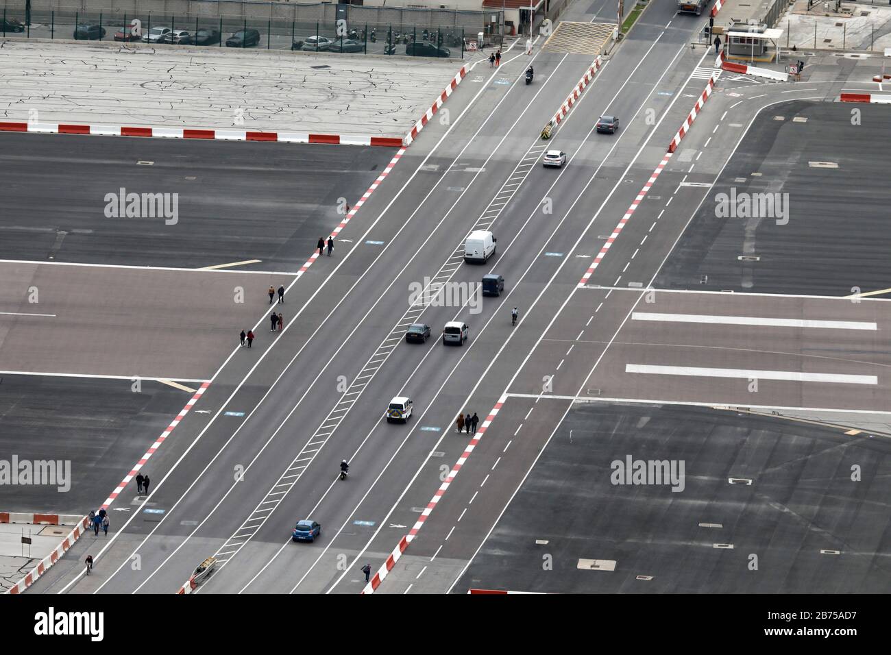 The border crossing from spain into gibraltar hires stock photography