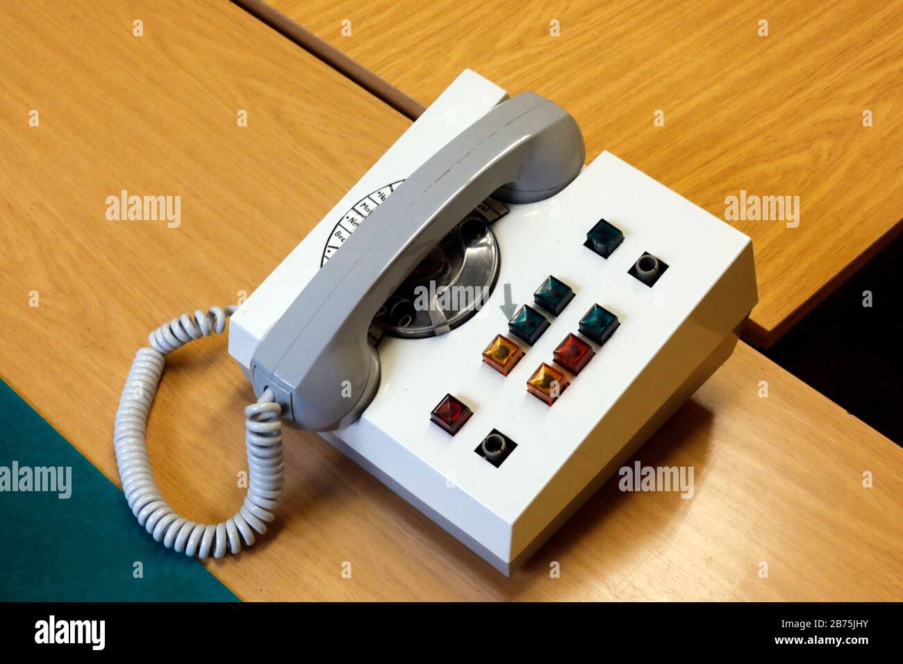 View of a telephone in an interrogation room of the former central prison of the Ministry of State Security, MfS in Berlin Hohenschoenhausen on 30.01.2018. Today's exhibition at the Hohenschoenhausen Memorial focuses on the experiences of the victims during their detention in Hohenschoenhausen. [automated translation] Stock Photo