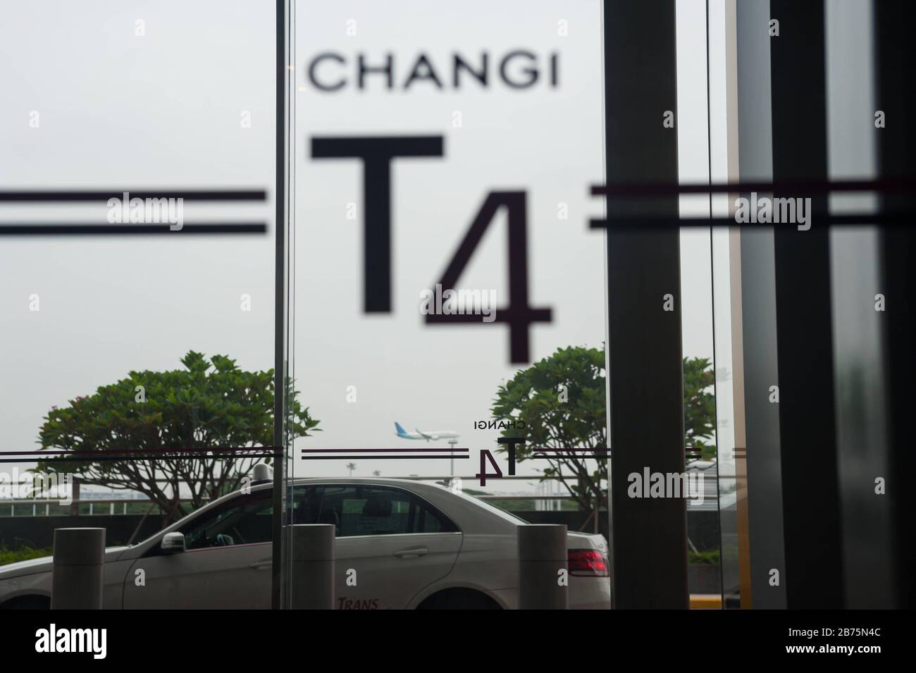 31.10.2017, Singapore, Republic of Singapore, Asia - Entrance area of the new Terminal 4 at Changi International Airport in Singapore, which was officially opened today. [automated translation] Stock Photo