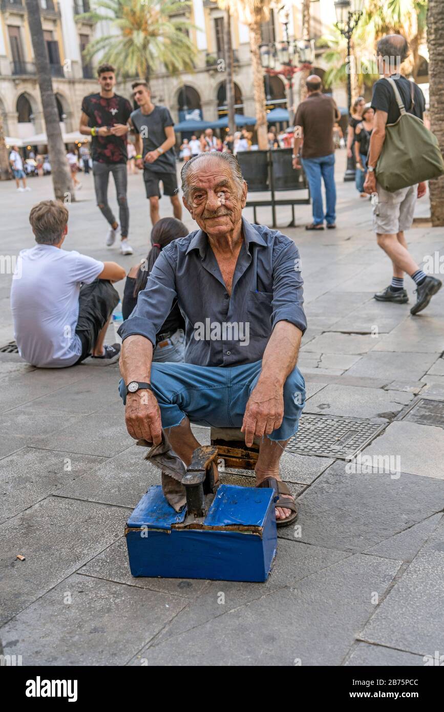 shoeshine boy