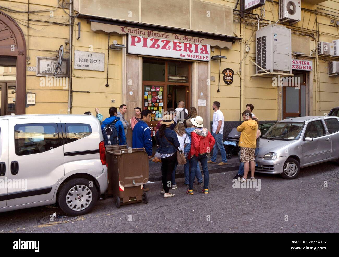 Queue in front of Naples' most famous pizzeria since Michele founded at the end of the 18th century, on May 2, 2017. [automated translation] Stock Photo