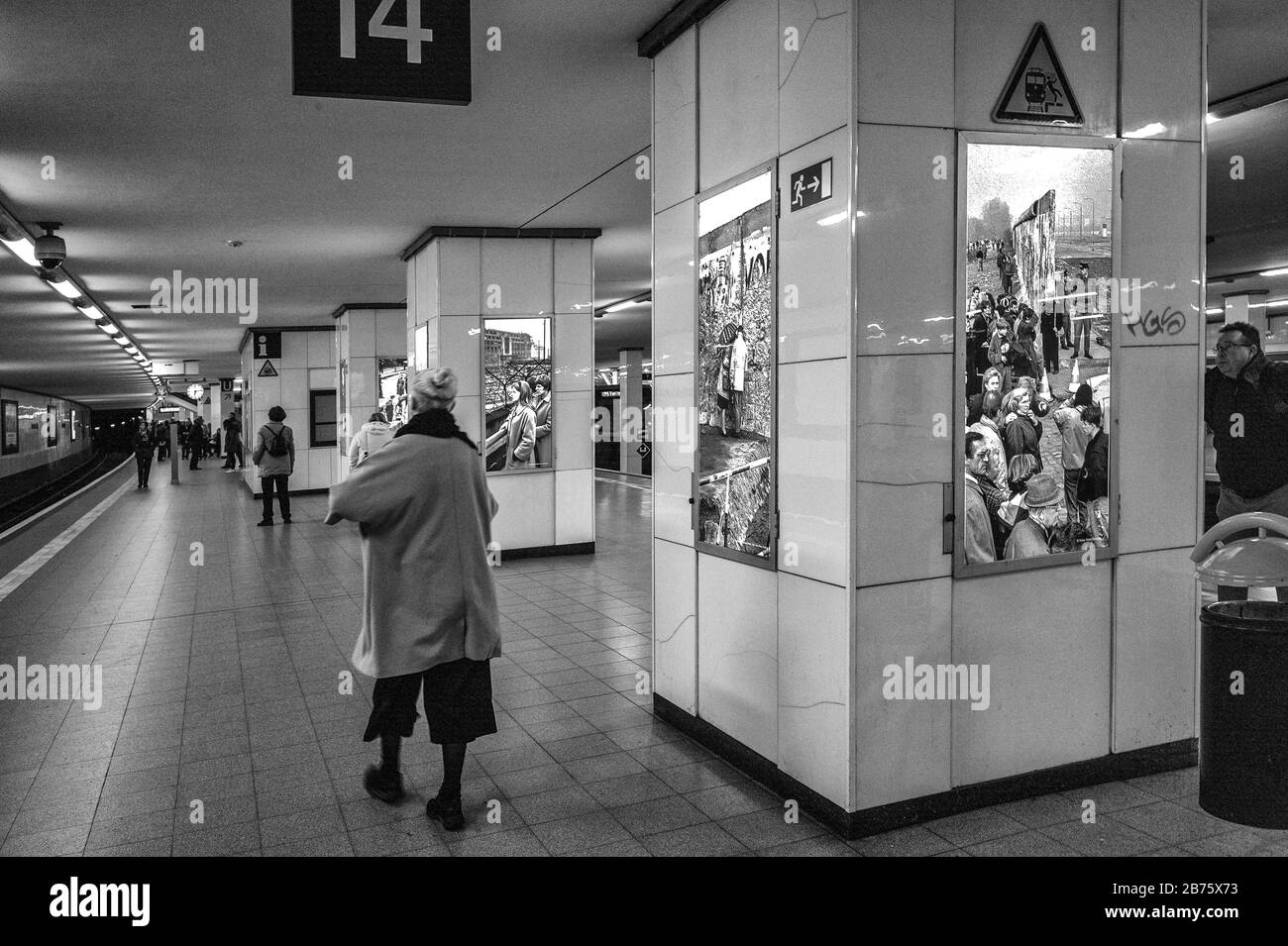 Germany, Berlin, 29.04.2017. Photography at the Potsdamer Platz S-Bahn station on 29.04.2017. [automated translation] Stock Photo
