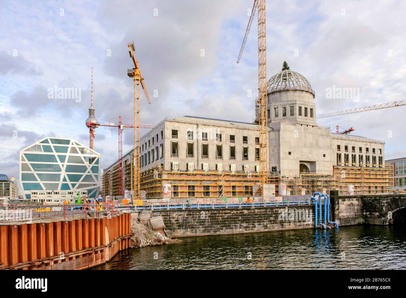 Germany, Berlin,26.12.2015. Construction site of the Berlin Palace - Humboldtforum on 26.12.2015. The Berlin Palace is the work of the Italian architect Prof. Franco Stella. [automated translation] Stock Photo