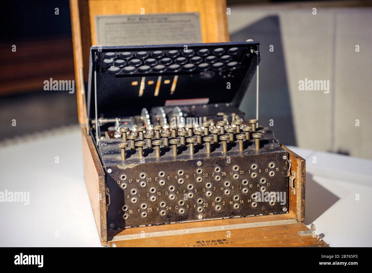 Germany Berlin 04 12 15 Spy Museum In Berlin On 04 12 15 The Enigma Rotor Cipher Machine 1933 Automated Translation Stock Photo Alamy