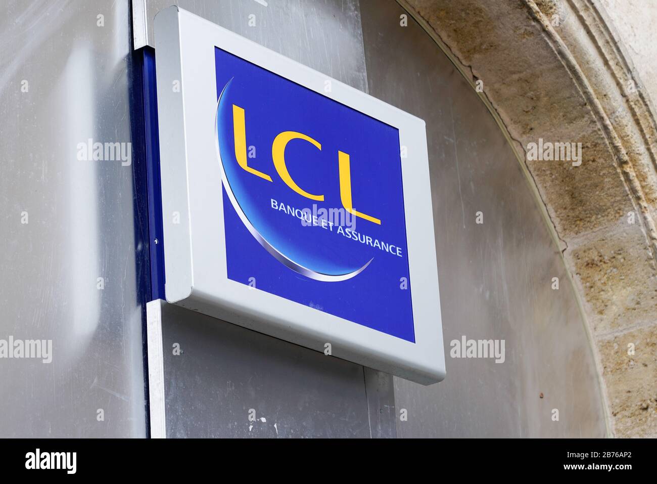 Bordeaux , Aquitaine / France - 10 28 2019 : lcl sign logo Banque et assurance le credit Lyonnais french bank signage store Stock Photo