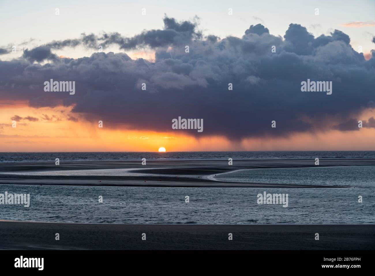Nordsee, Wetter, Sturm, Sonnenuntergang, Nordseeinsel Borkum, Ostfriesland, Niedersachsen, Deutschland, Stock Photo