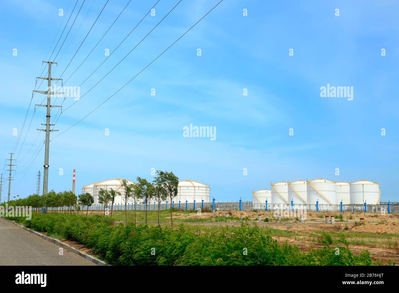 The chemical plant is under the blue sky Stock Photo - Alamy
