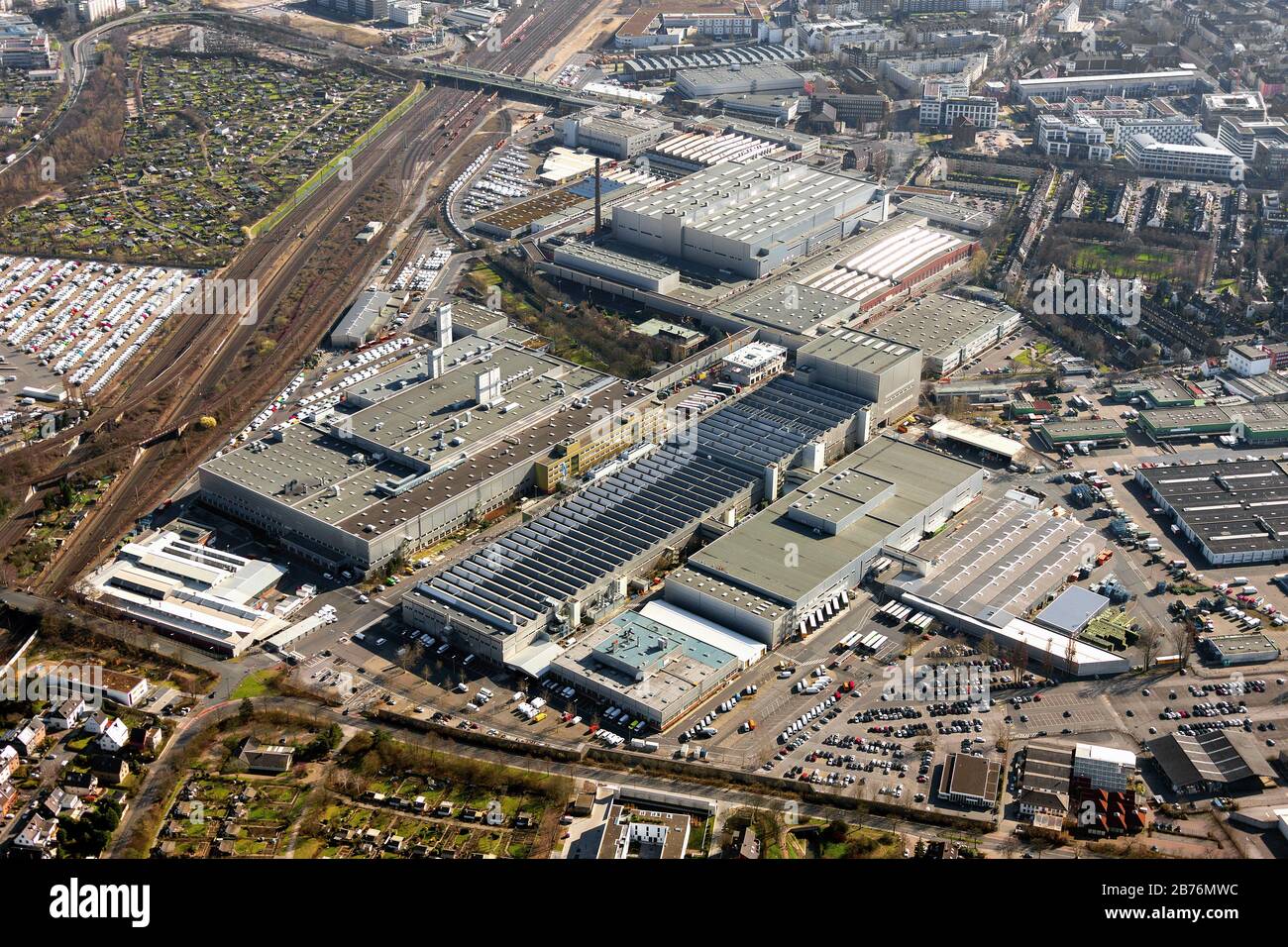 Mercedes-Benz factory in Duesseldorf, 19.03.2012, aerial view, Germany,  North Rhine-Westphalia, Lower Rhine, Dusseldorf Stock Photo - Alamy