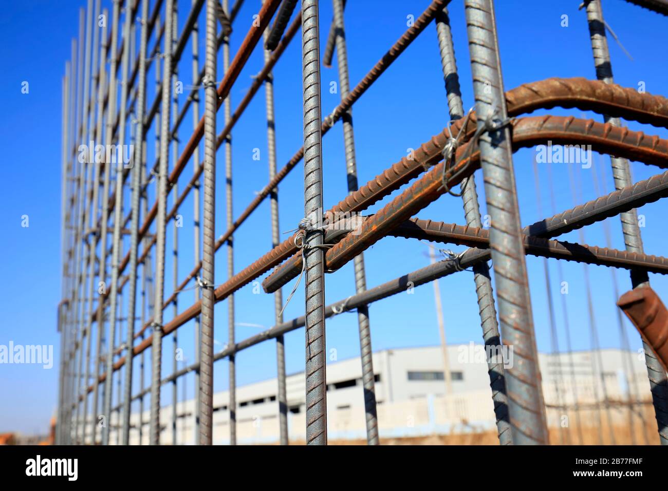 Steel grid on the construction site Stock Photo - Alamy