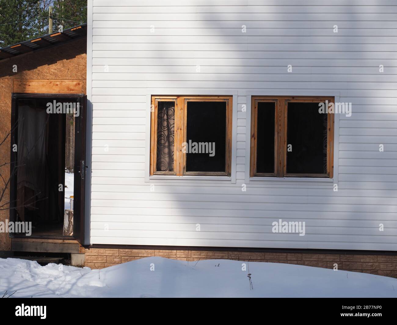frame house and white siding Stock Photo Alamy