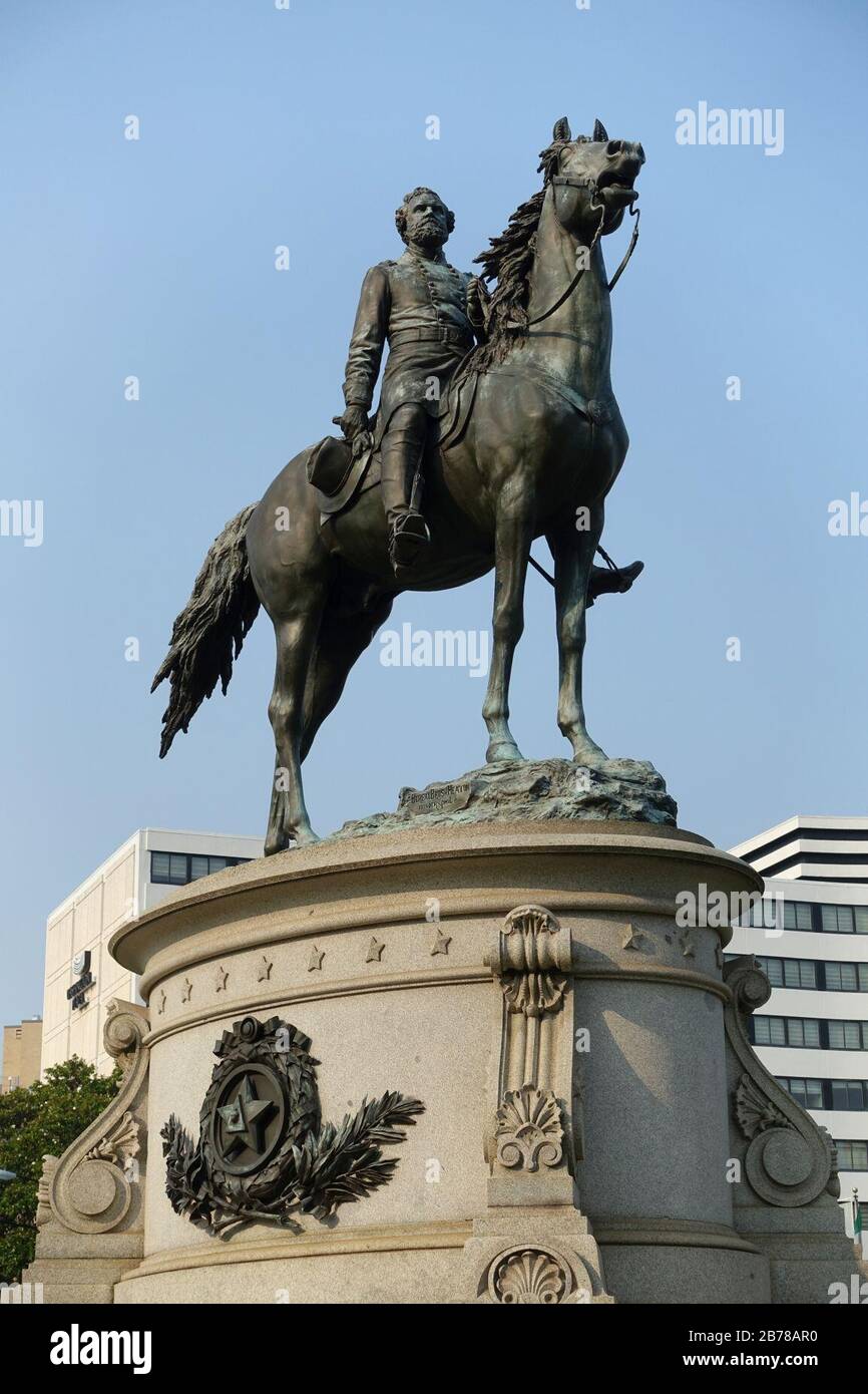 George Henry Thomas Memorial - Thomas Circle, Washington, DC Stock ...