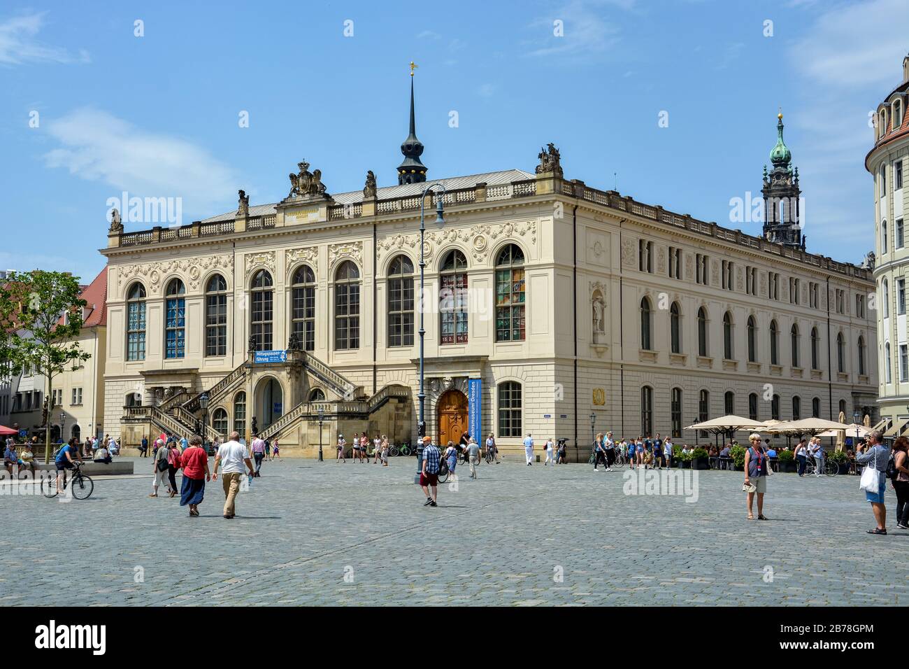 June 15 2019 hi-res stock photography and images - Page 3 - Alamy