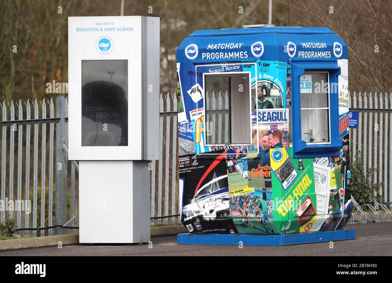 Programme Hut Programme Stand High Resolution Stock Photography and Images - Alamy