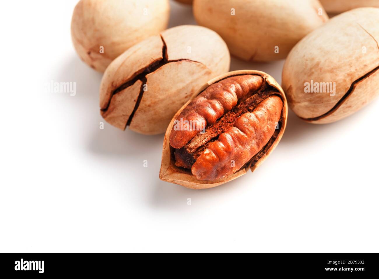 Half pecan nut in shell hi-res stock photography and images - Alamy