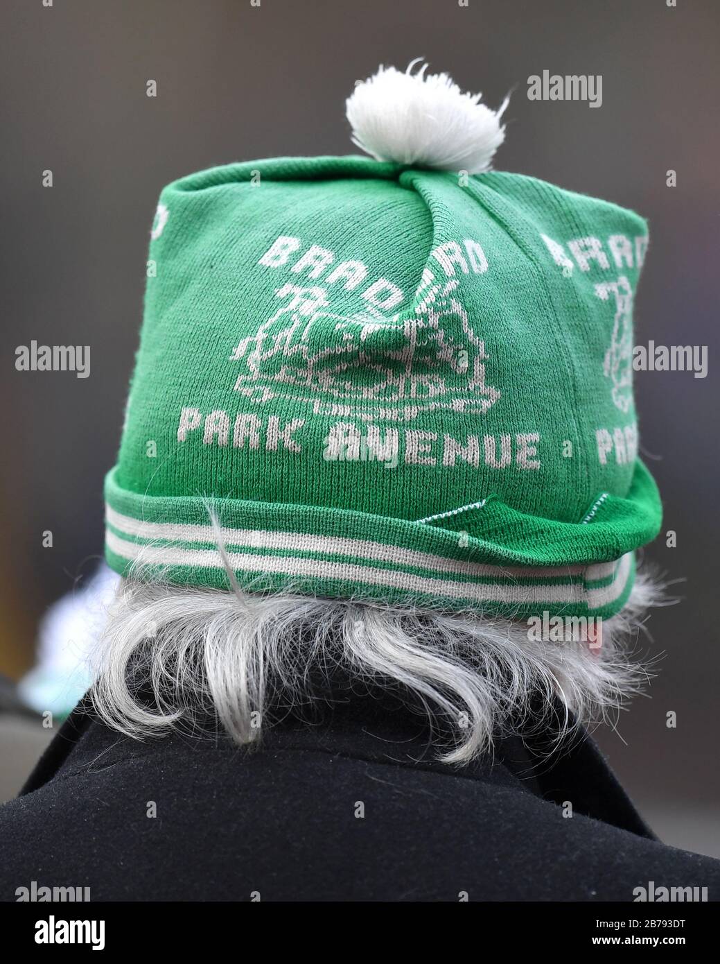 A Bradford Park Avenue fan during the Vanarama National League North match at Horsfall Stadium, Bradford. Stock Photo