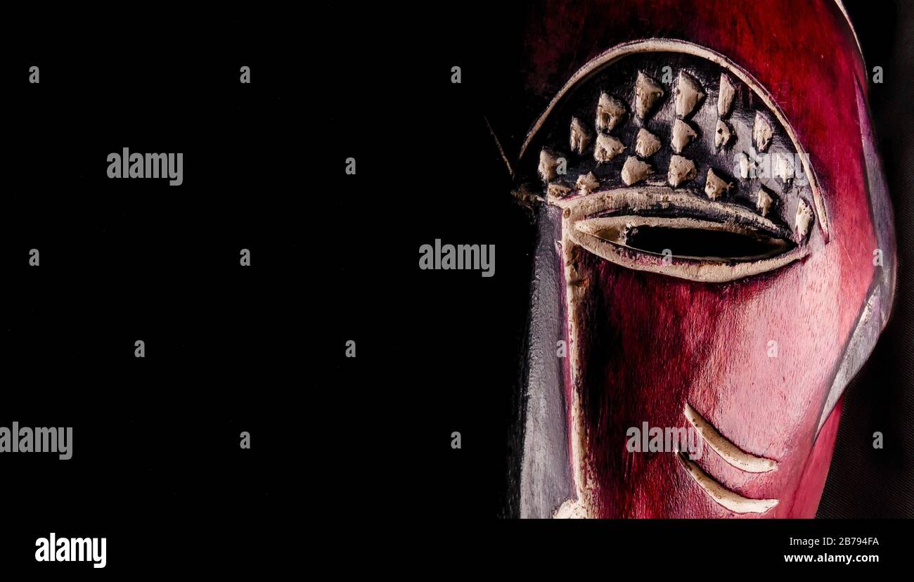 Ritual mask hi-res stock photography and images - Alamy