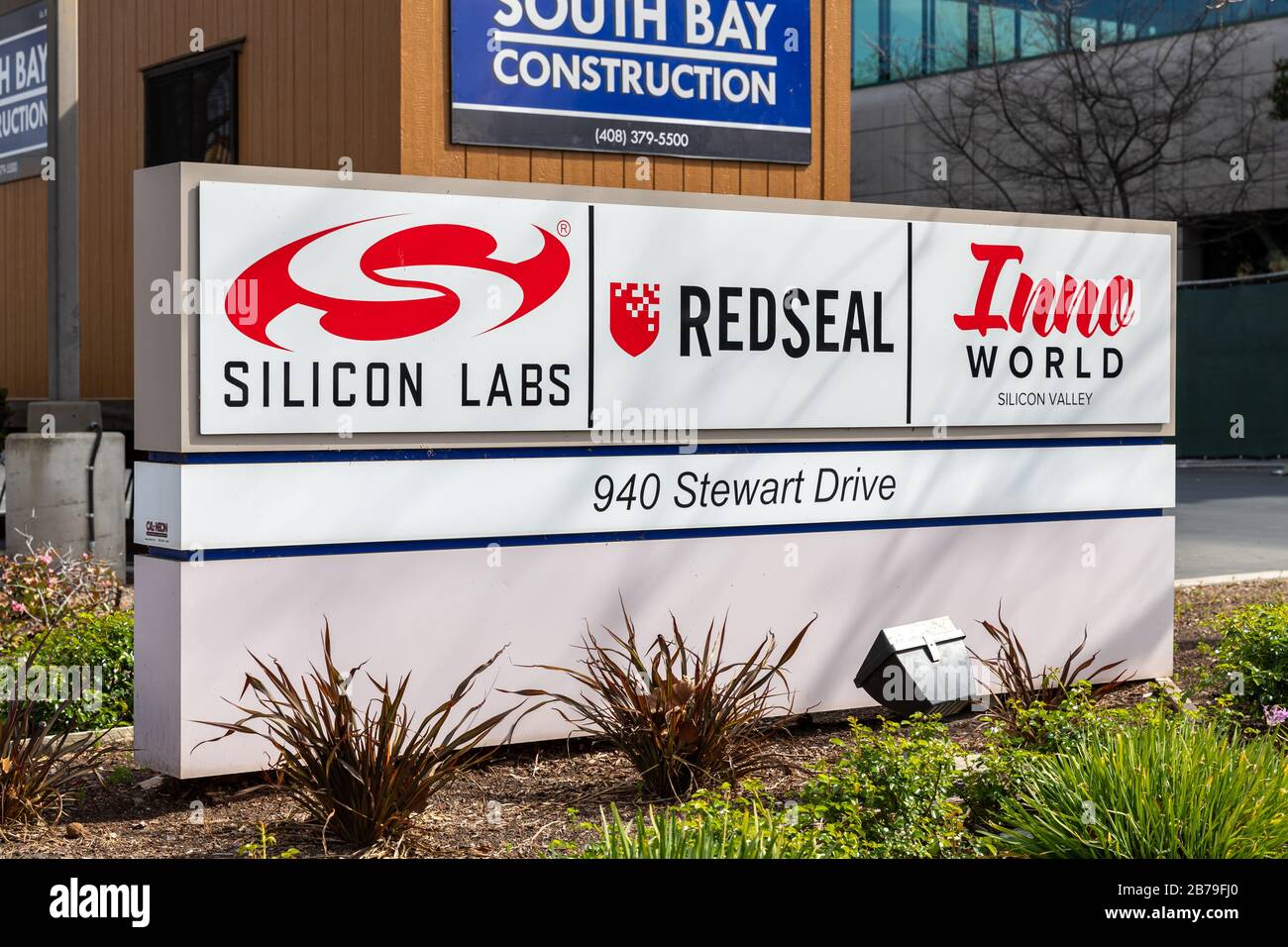 Silicon Labs, RedSeal, Inno World Silicon Valley, sign, Stewart Drive, Sunnyvale, California, USA Stock Photo