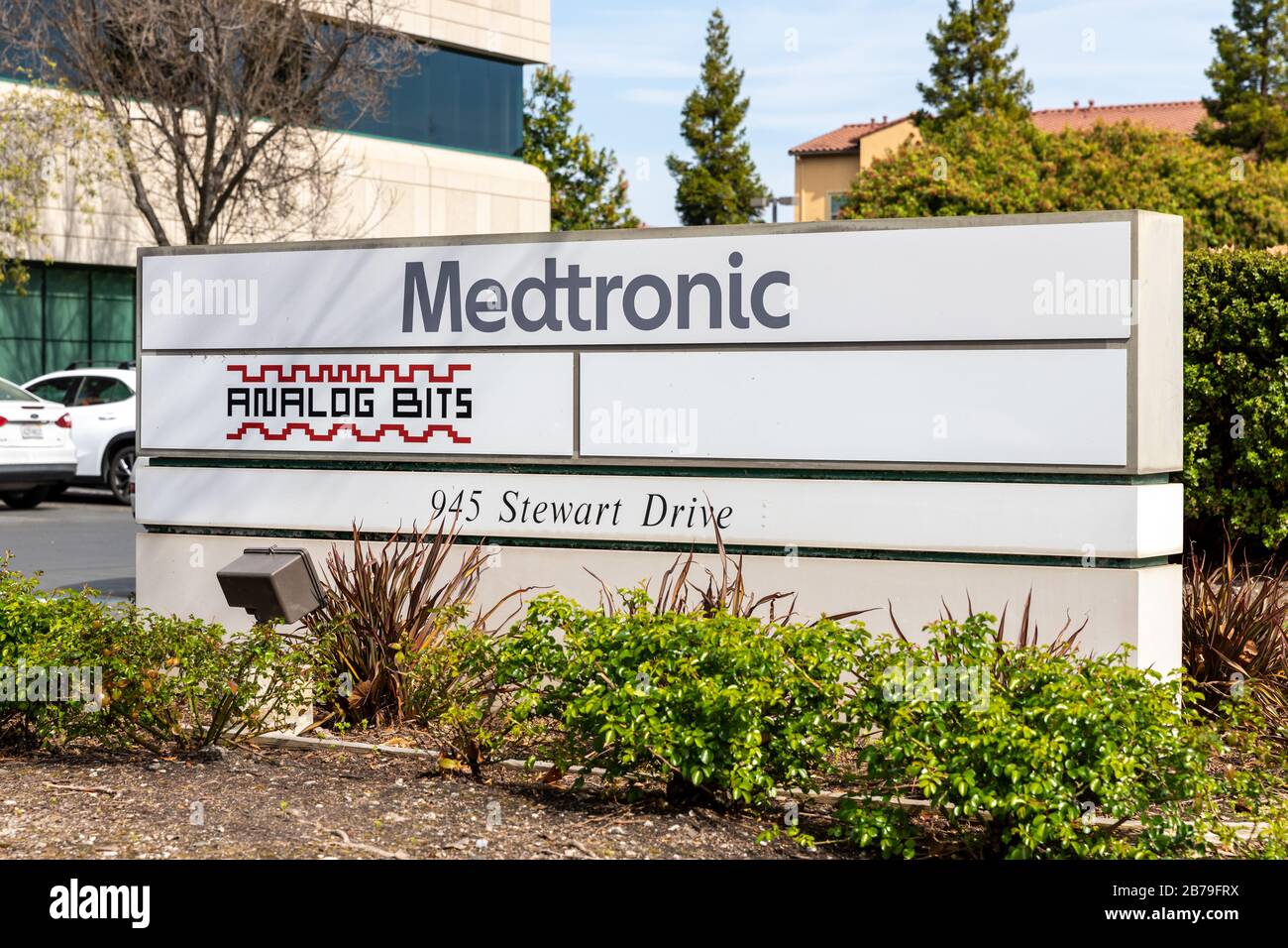 Medtronic, Analog Bits, 945 Stewart Drive, sign; Sunnyvale, California, USA Stock Photo
