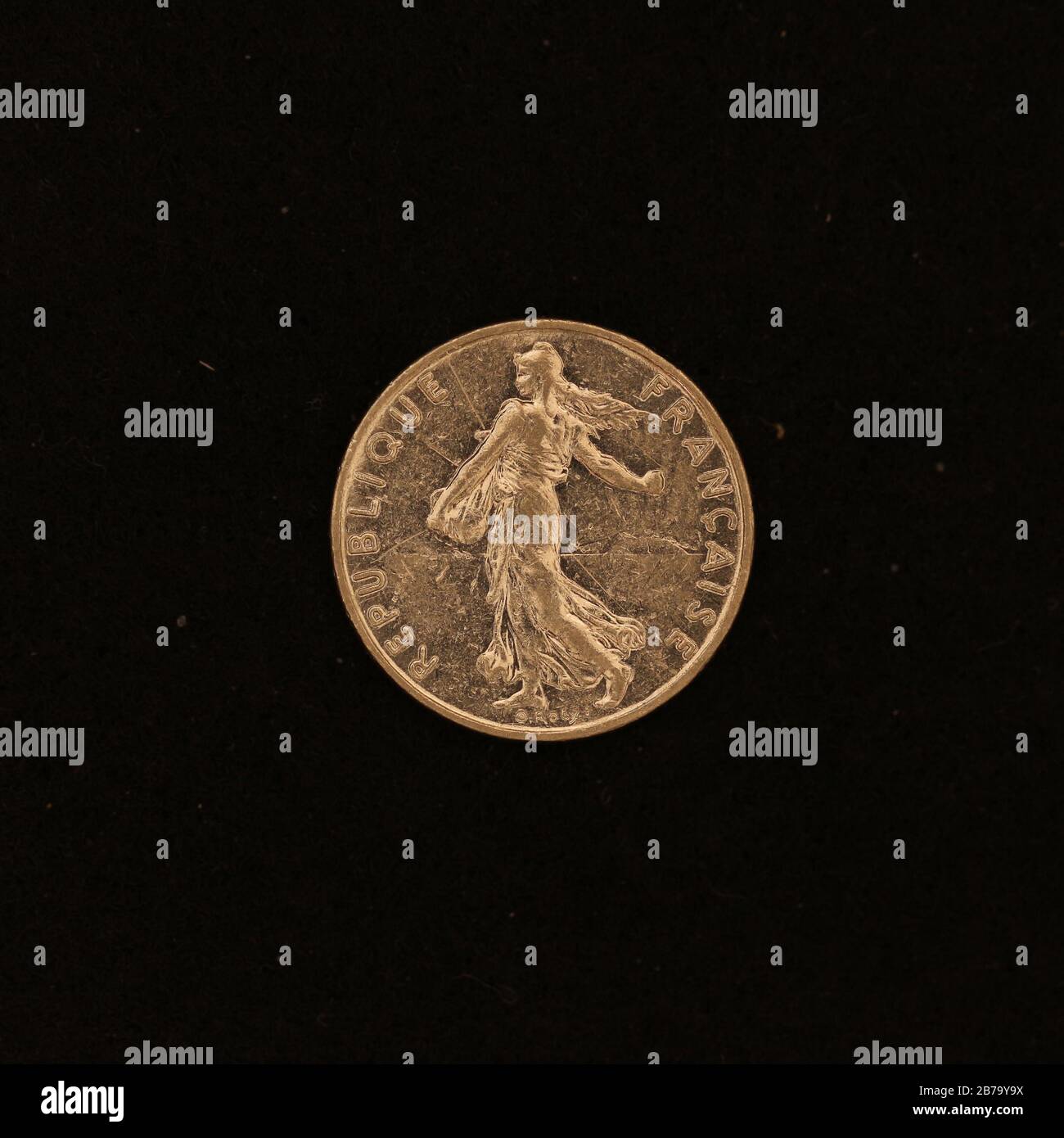 Großaufnahme einer ehemaligen Französischen 0,5 Franc Münze Stock Photo