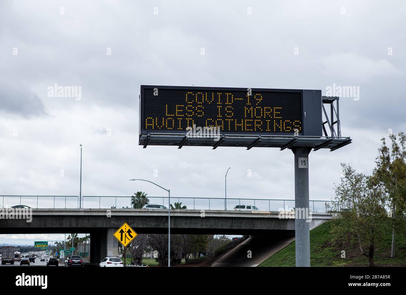 Warning Sign Freeway Coronavirus Covid-19 sign on the 5 freeway warning motorists to avoid ...
