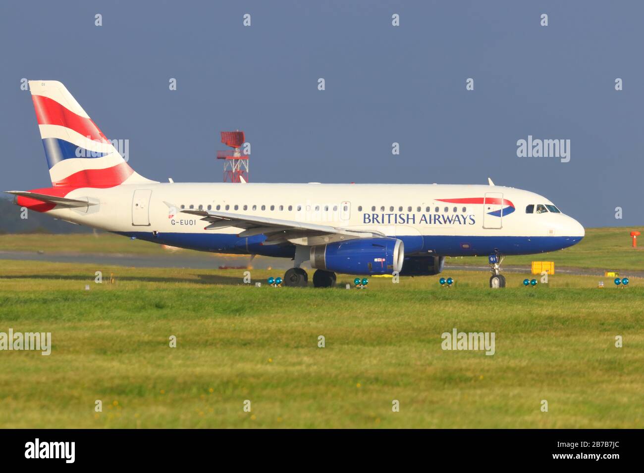 A British Airways A319 taxis along the runway at Leeds Bradford