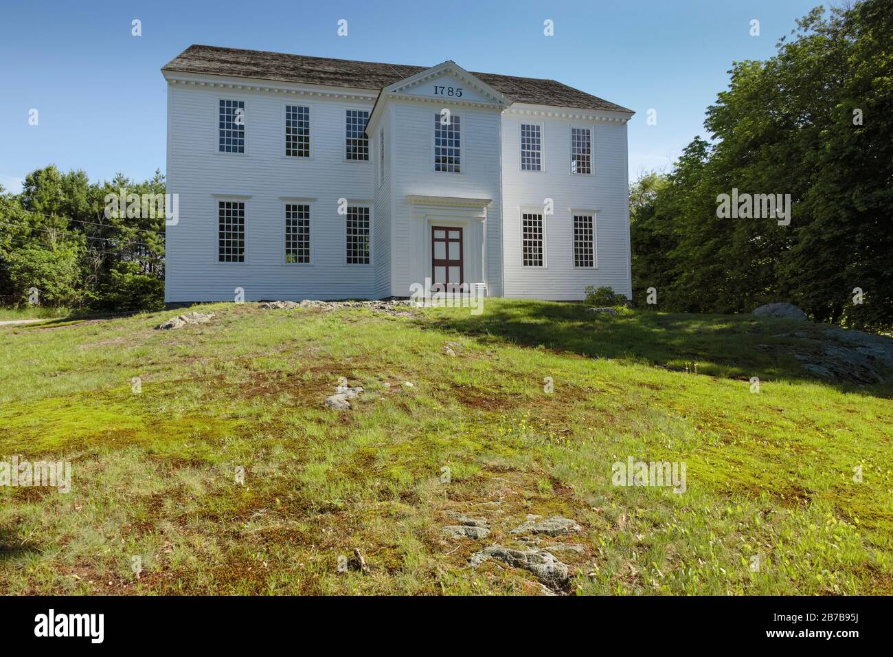 Rocky Hill Meeting House in Amesbury, Massachusetts. Built in 1785, the