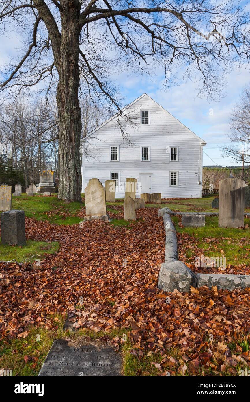 Harrington Meeting House in Bristol, Maine during the autumn months