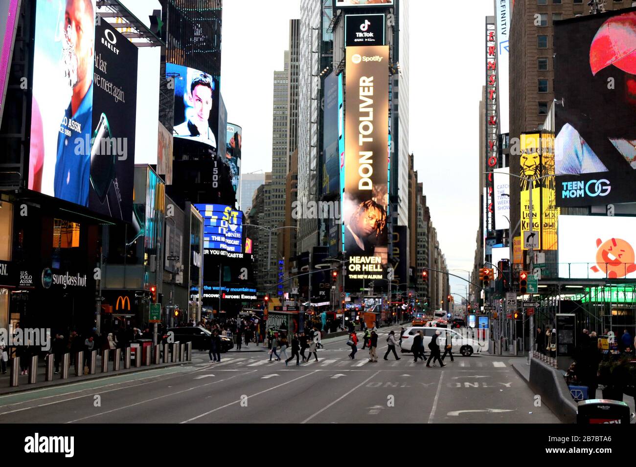 New York, USA. 14th Mar, 2020. New Yorkers seem to be practice social distancing -- leaving America's largest city looking a little like a ghost town on Saturday, 14 March, 2020. Public spaces normally packed with people like Times Square, the New York subway system and streets, were all eerily empty and quite. Normally crowed sidewalks, heavy traffic and transportation systems were all touched by the global coronavirus (Covid-19) pandemic. Credit: G. Ronald Lopez/ZUMA Wire/Alamy Live News Stock Photo