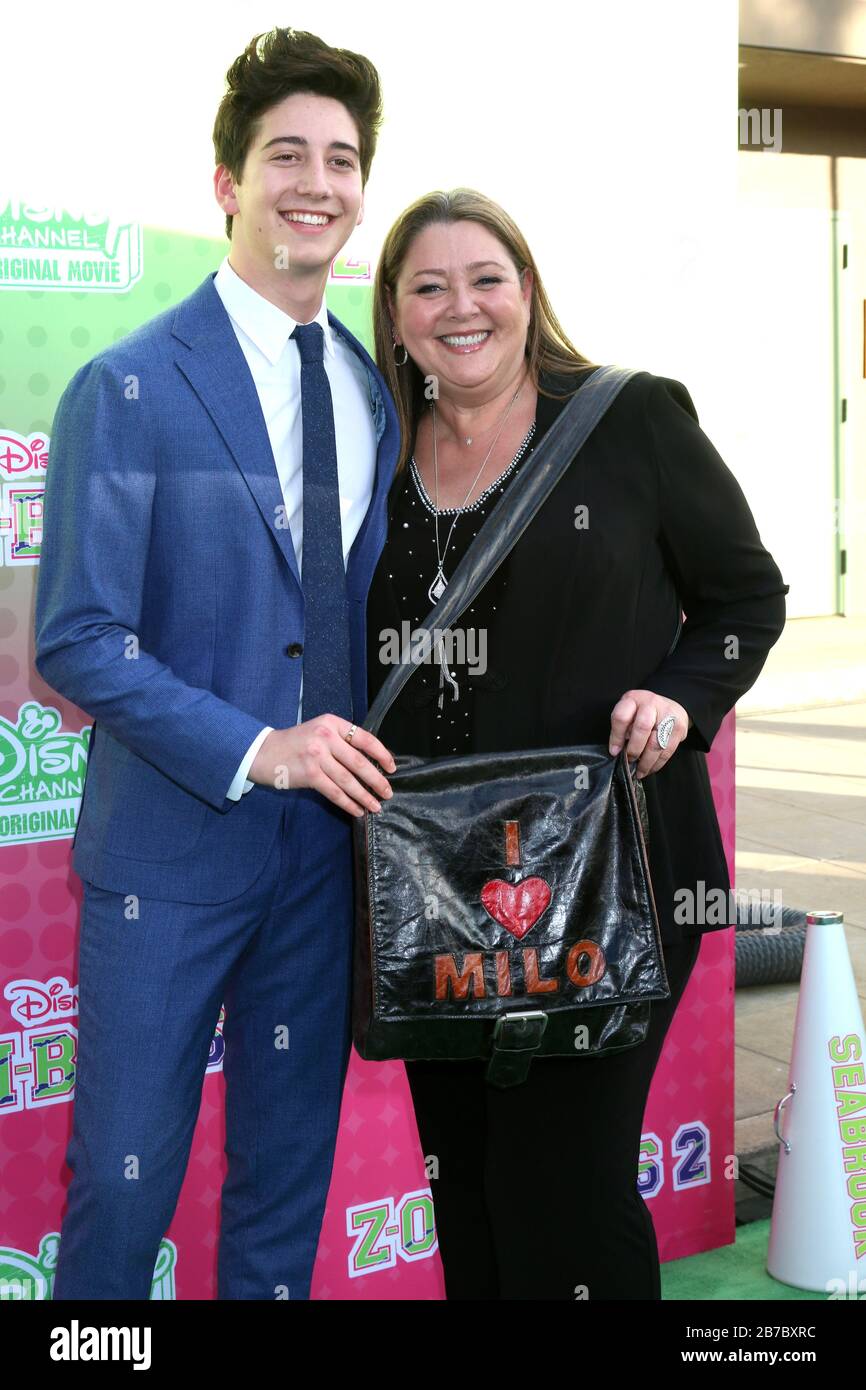 January 25, 2020, Burbank, CA, USA: LOS ANGELES - JAN 25:  Milo Manheim, Camryn Manheim at the ''Zombies 2'' Screening at the Disney Studios on January 25, 2020 in Burbank, CA (Credit Image: © Kay Blake/ZUMA Wire) Stock Photo