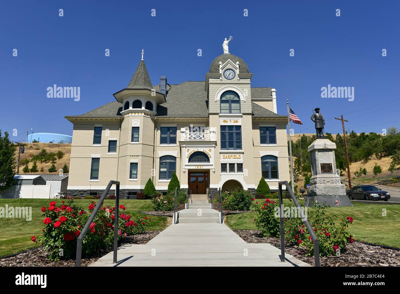 Pomeroy, Washington, USA August 14, 2012 Steps lead to the Garfield County Courthouse Stock
